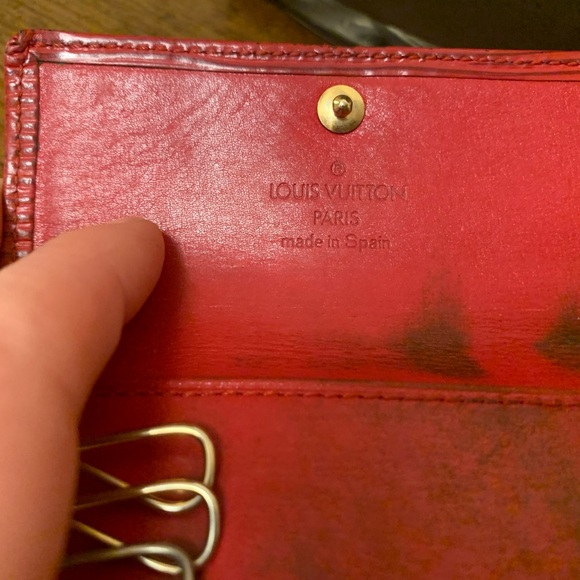 Louis VuittonRed Epi Leather 4 Key Holder CASE - Picture 3 of 12